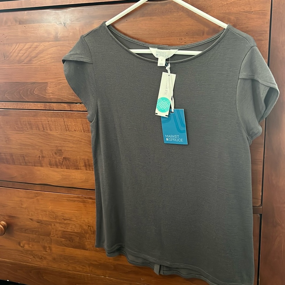 Market & Spruce Bravyan Button Back Detail Knit Top.Dark Grey, Medium, Brand New